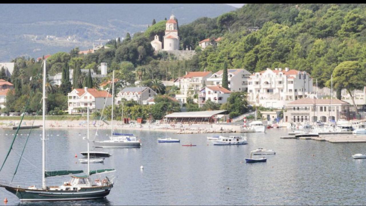 Laban Herceg Novi